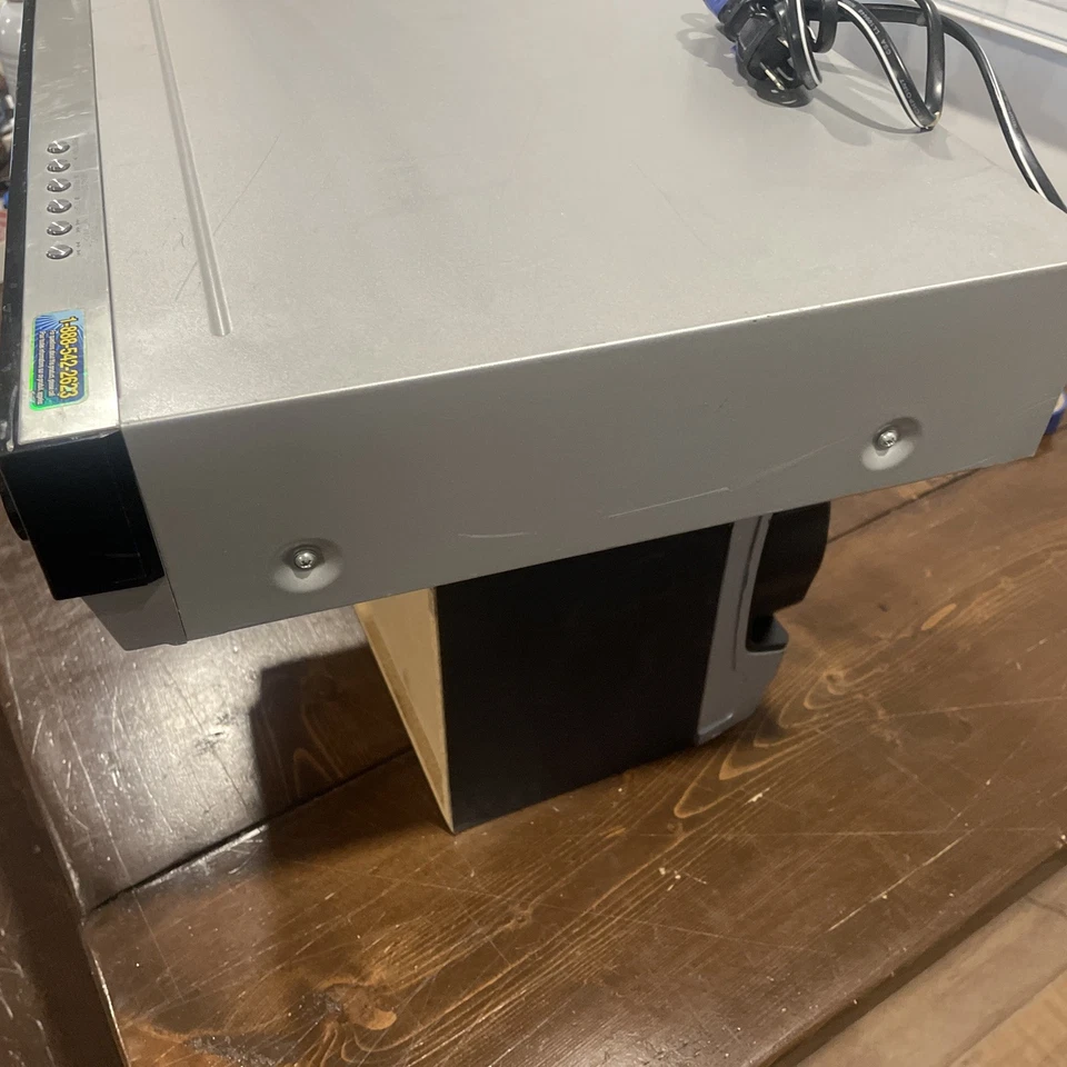 LG LH-E9674 5-Disc DVD/CD Player Changer - Image 3 of 4