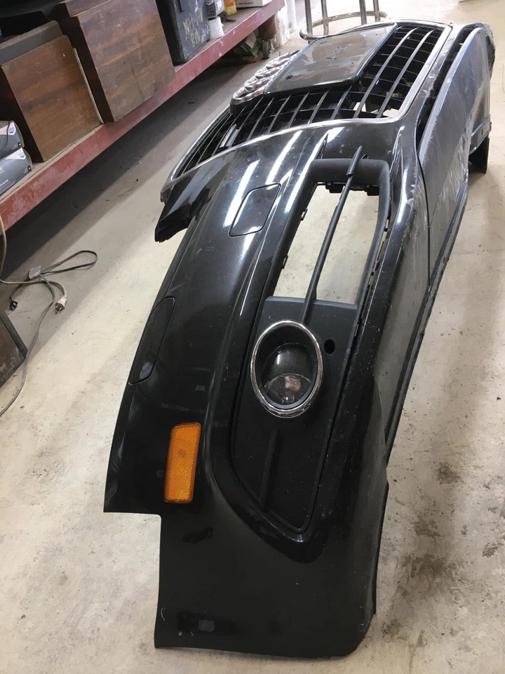 11 AUDI A6 Front Bumper Scrapes Dents No Lower Lh Grill Broken Mounting Tabs Foto 3 de 4