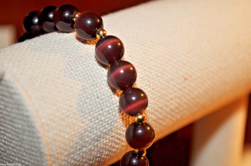 VINTAGE Purple Beaded Bracelet, 7" Flexible,1/4" Beads, Golden Spacers - Picture 3 of 6