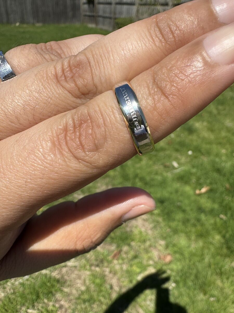 18k Yellow Gold and Platinum BURBERRY Band - Size 8 | eBay 18k Yellow Gold and Platinum BURBERRY Band - Size 8 | eBay