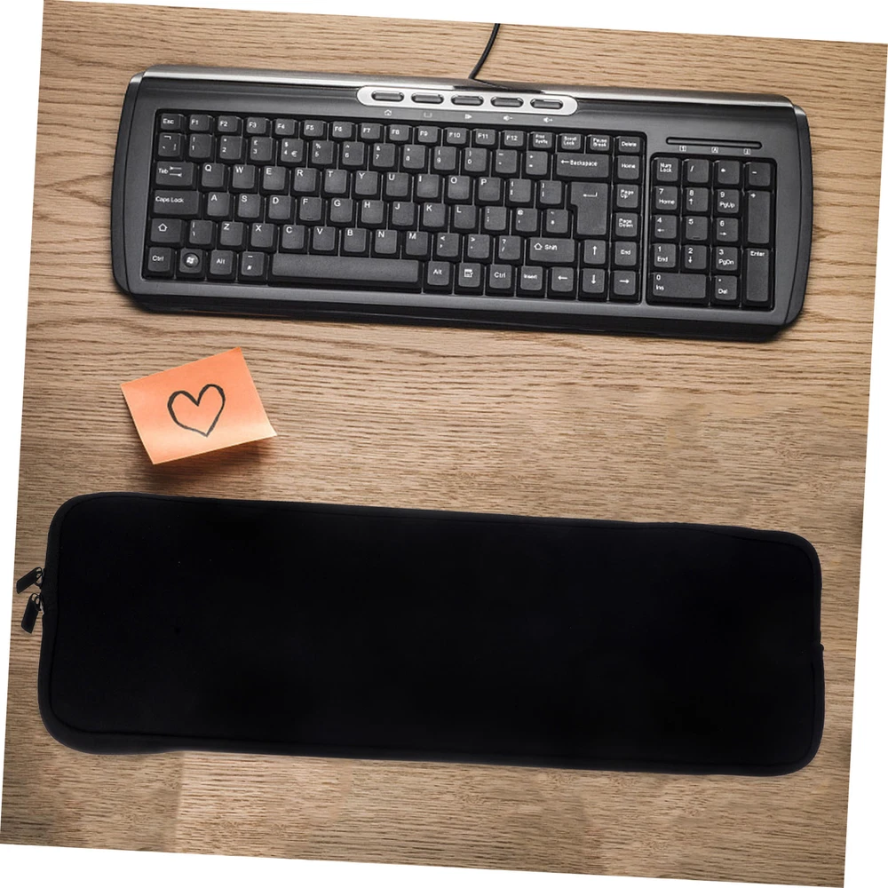 Portable Neoprene Case for Mechanical Keyboard Storage and Protection