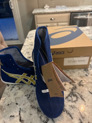 New royal and gold s  Asics wrestling shoes size 5.5