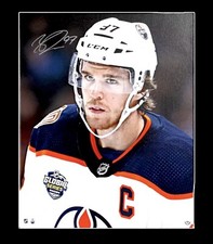 CONNOR MCDAVID SIGNED 20X24 LOOKING ON CANVAS WITH FANATICS AND UDA COA RARE NHL