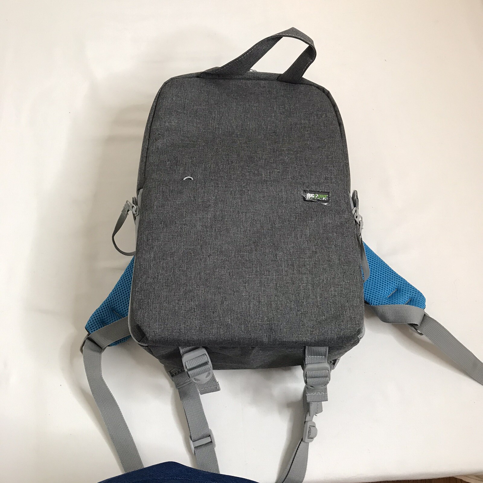 Mirrorless Cameras Deco Gear Camera Bag DSLR Camera Bag (Also Fits - Main Image