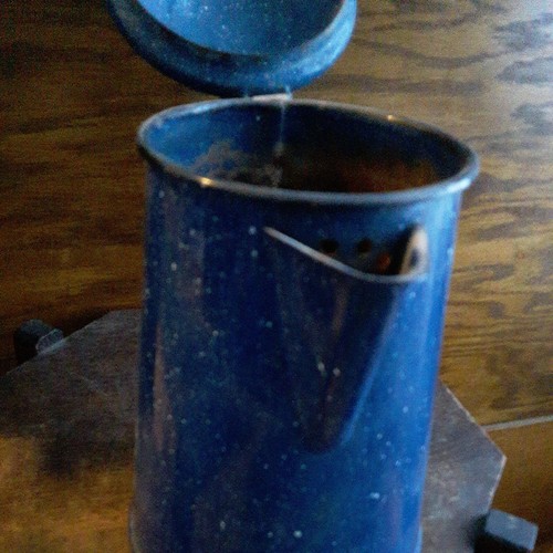 Antigua olla de té vintage esmaltada azul 8" de alto sin marcar - Imagen 20 de 24
