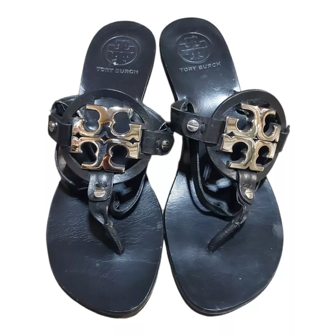 TORY BURCH HOLLY 2 BLACK SILVER MEDALLION KITTEN HEEL SANDALS Size