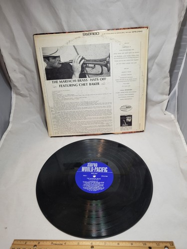 Hats Off The Mariachi Brass! Chet Baker WP-1842 12" 33 RPM Record 1966 - Picture 4 of 4