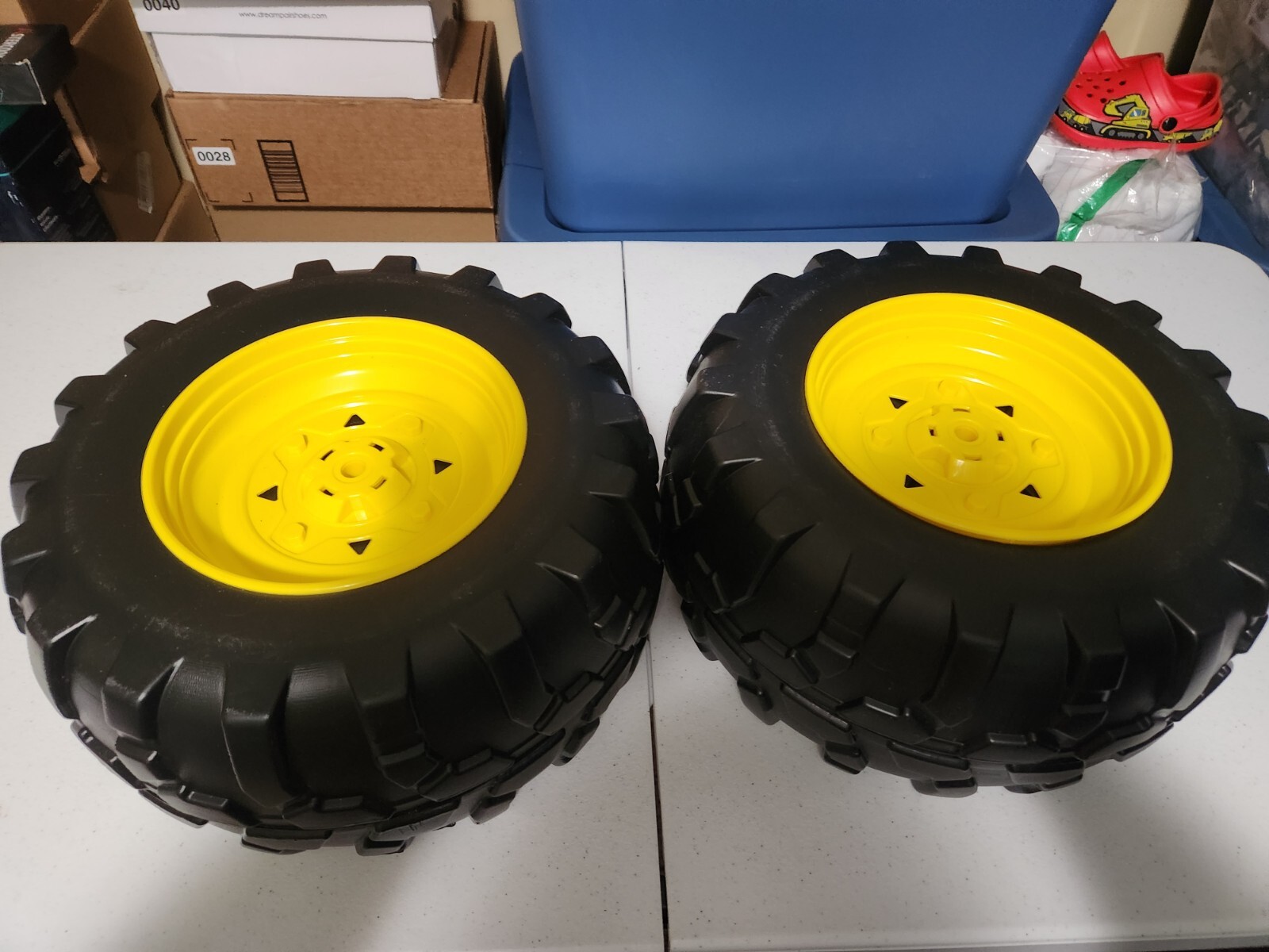John Deere Peg Perego Gator XUV Front Wheel Set (2 Tires) Left & Right