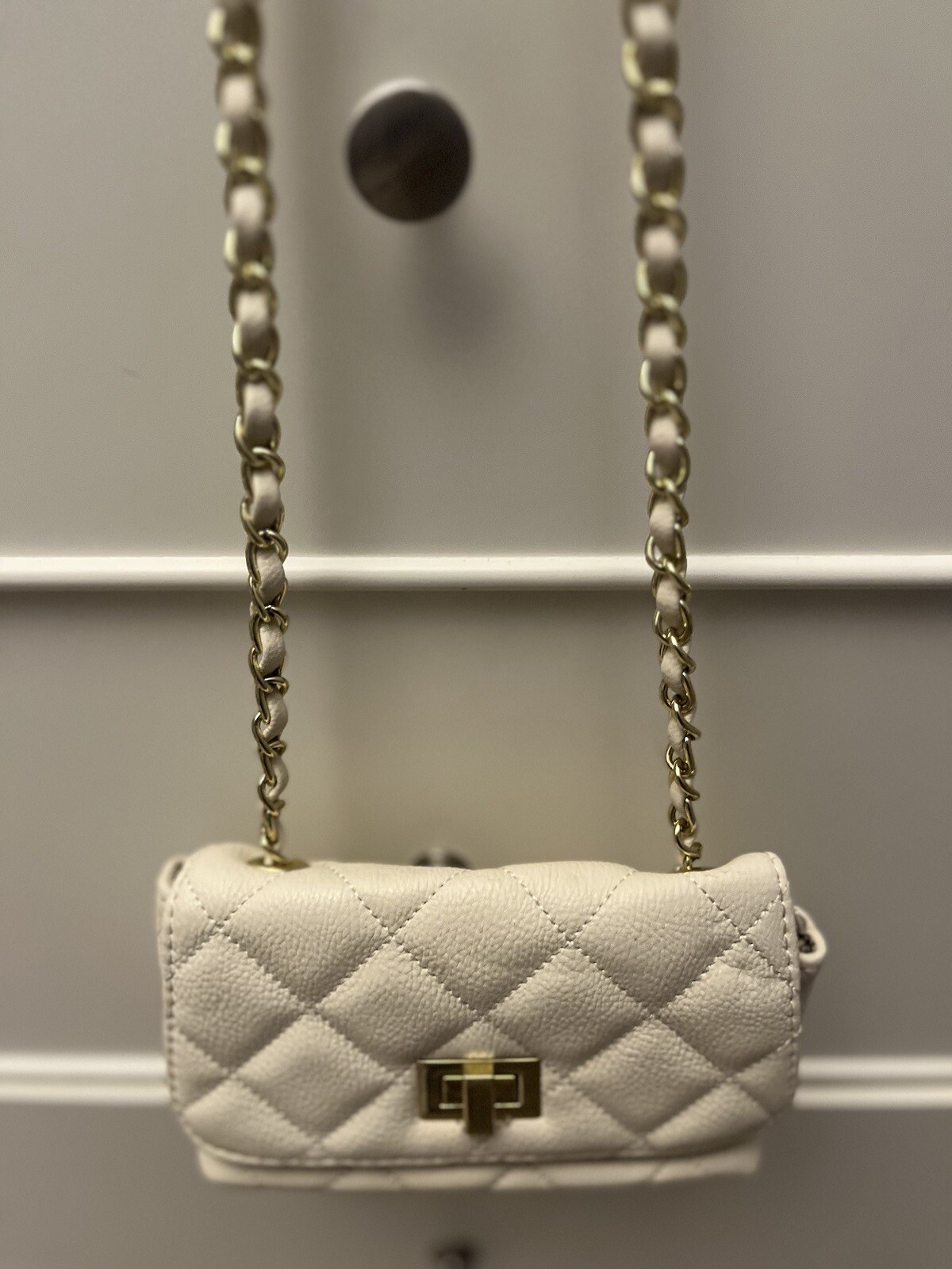 NWOT Steve Madden Mini White & Gold Quilted Crossbody Bag