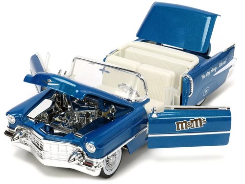 JADA 1:24 1956 CADILLAC ELDORADO WITH BLUE FIGURE M&M DIE-CAST BLUE 33726 - Picture 2 of 9