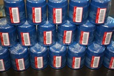 6 Pack Honda Oil Filter 15400-plm-a02 With Drain Plug Washers New Sealed 6 Pack Honda Oil Filter 15400-plm-a02 With Drain Plug Washers New Sealed