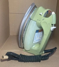 Vintage Proctor-Silex Deluxe Steam Dry Iron - Model 14625A Avocado Green 1970s