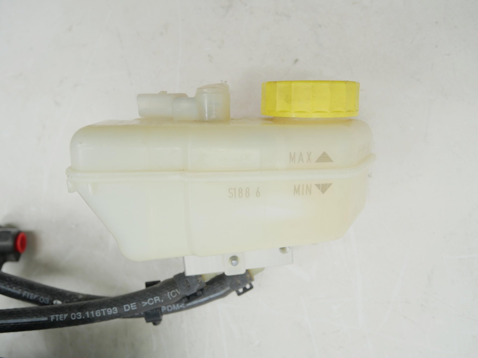 Used Power Brake Booster Master Cylinder Reservoir 2016-2021 McLaren 570S OEM