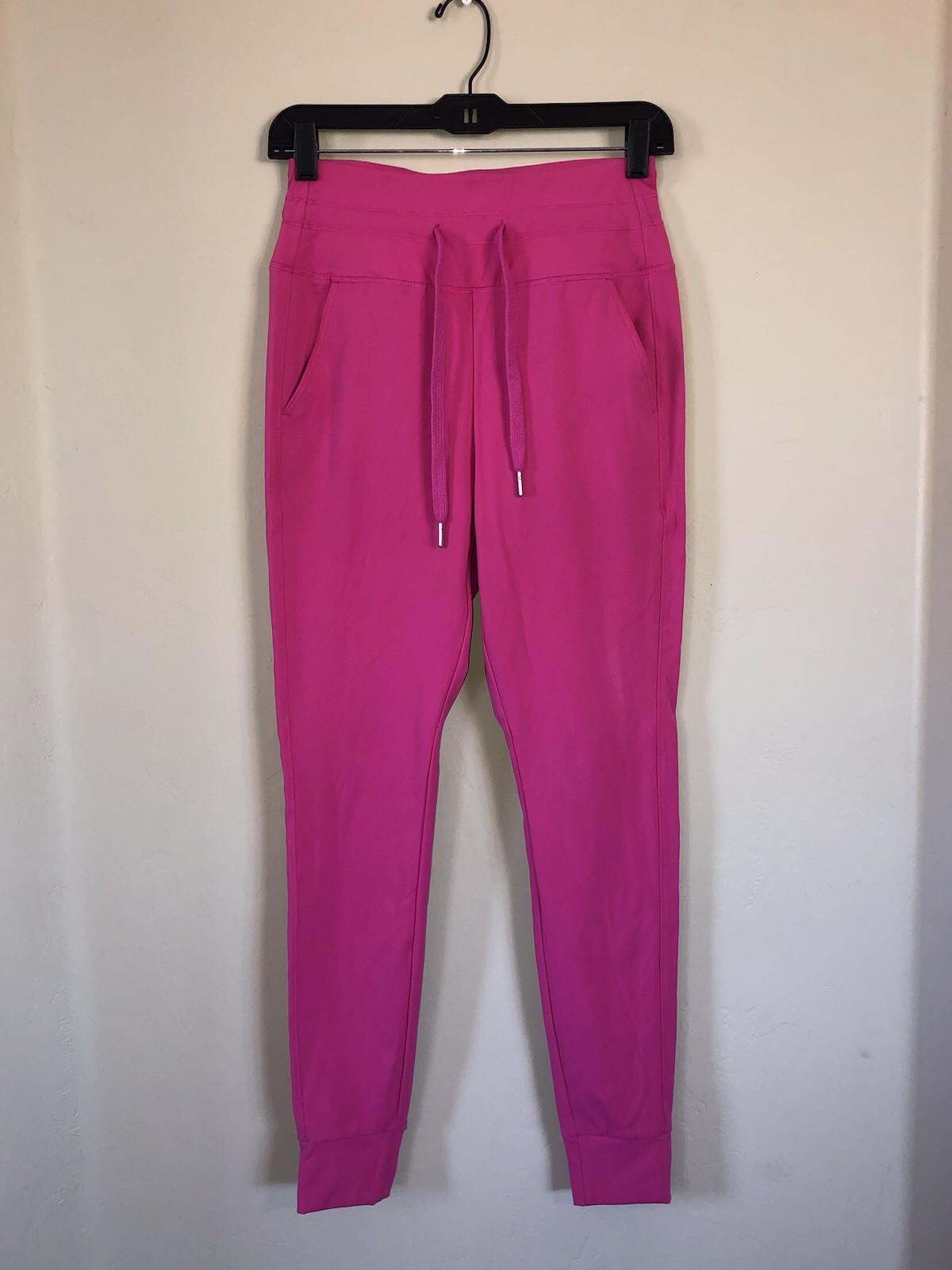 Halara Softlyzero High Waisted Drawstring Pocket … - image 1