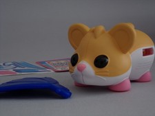 Criceto volante Adopt Me Roblox McDonald's Happy Meal 2026 Sorpresa Gadget Nuova