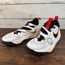 Nike Team Hustle D 11 Youth Size 5