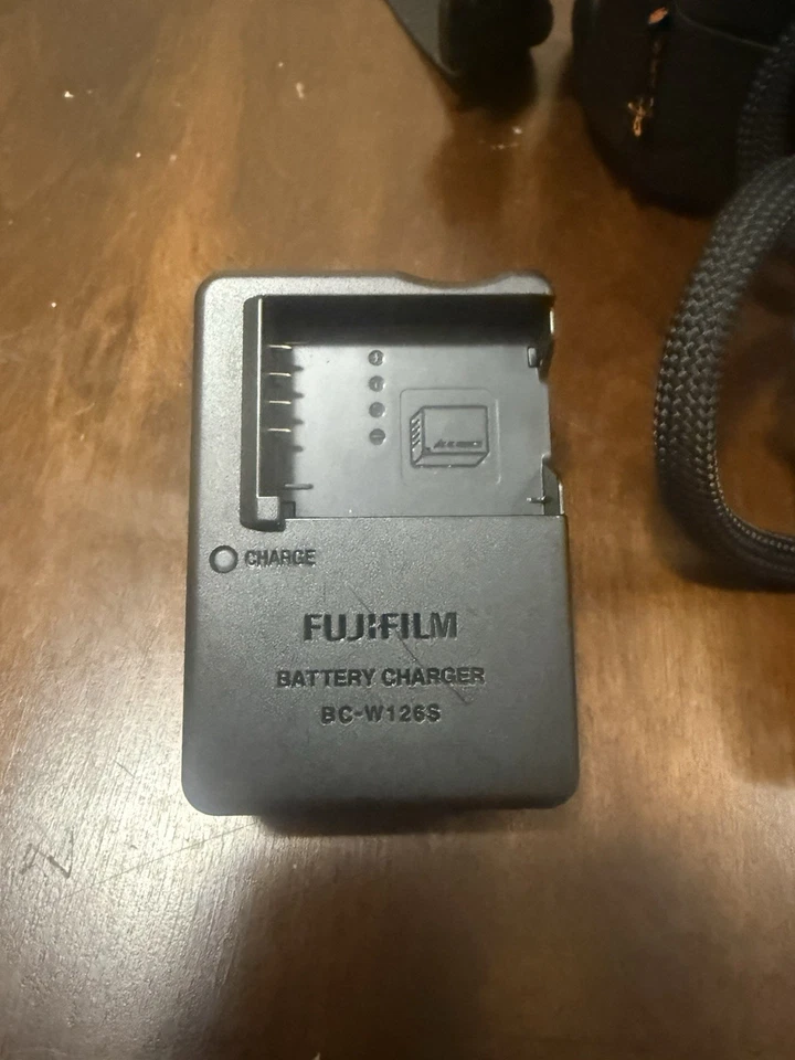 Cuerpo de cámara Fujifilm X100F negro excelente estado Foto 2 de 4