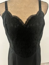 VTG WONDER MAID Non Cling Black Full Slip Dress Lacy Gown Lingerie Sexy 38