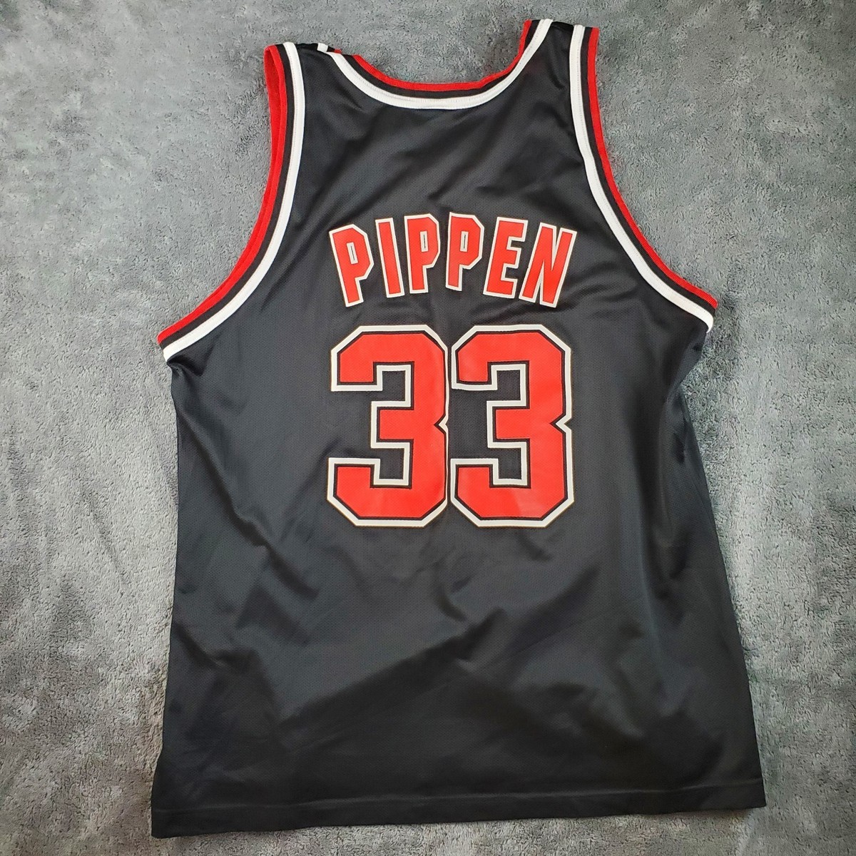 Champion Jersey Men's 48 Black Chicago Bulls Scottie Pippen #33