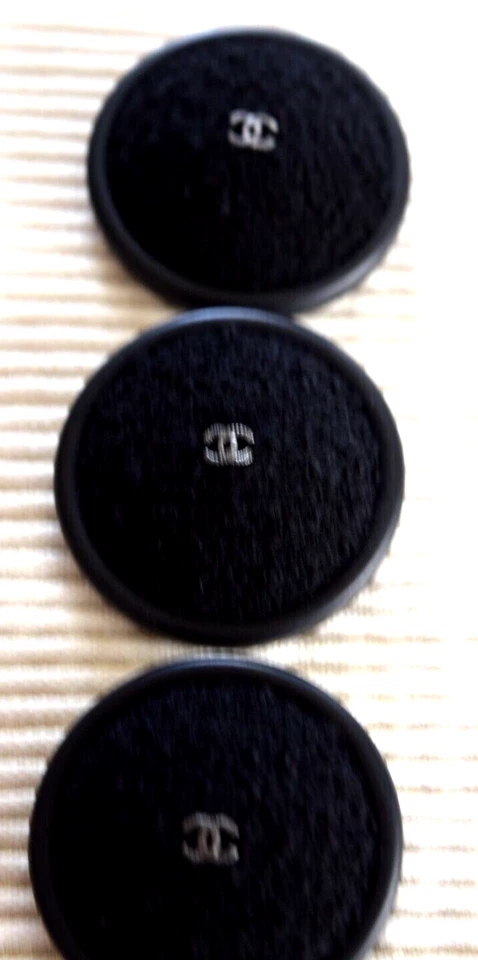 CHANEL 100% Authentic Black Extra Large Button Silver CC Logo Cardigan V31241 - Image 2 of 4