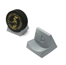 ICE HOCKEY ICEHOCKEY PUCK SUIT CONTAINER BOX HOLDER COVER PACK DISPLAY WITH LOGO