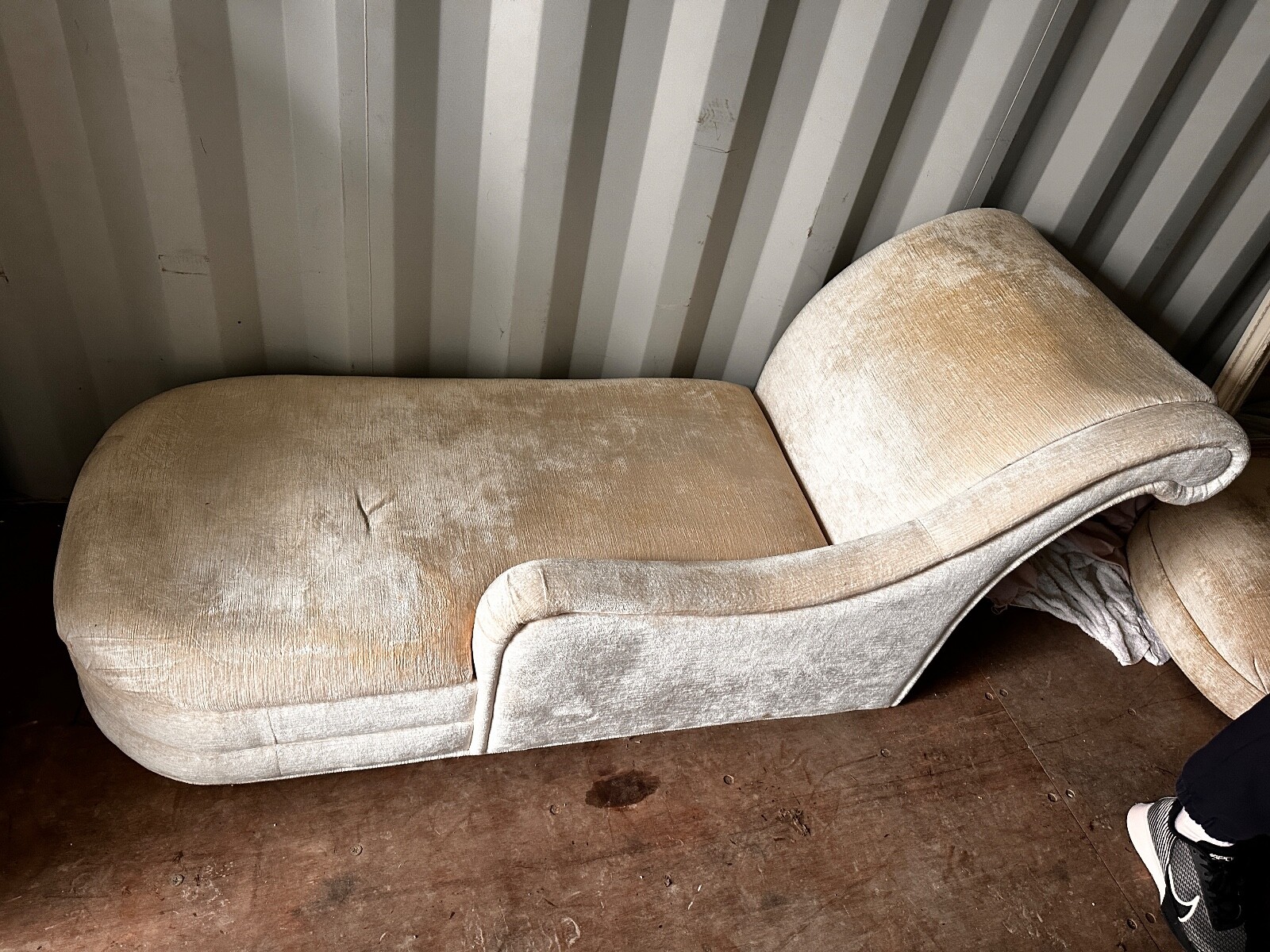 LAURA ASHLEY HEREFORD CHAISE LONGUE With Storage eBay