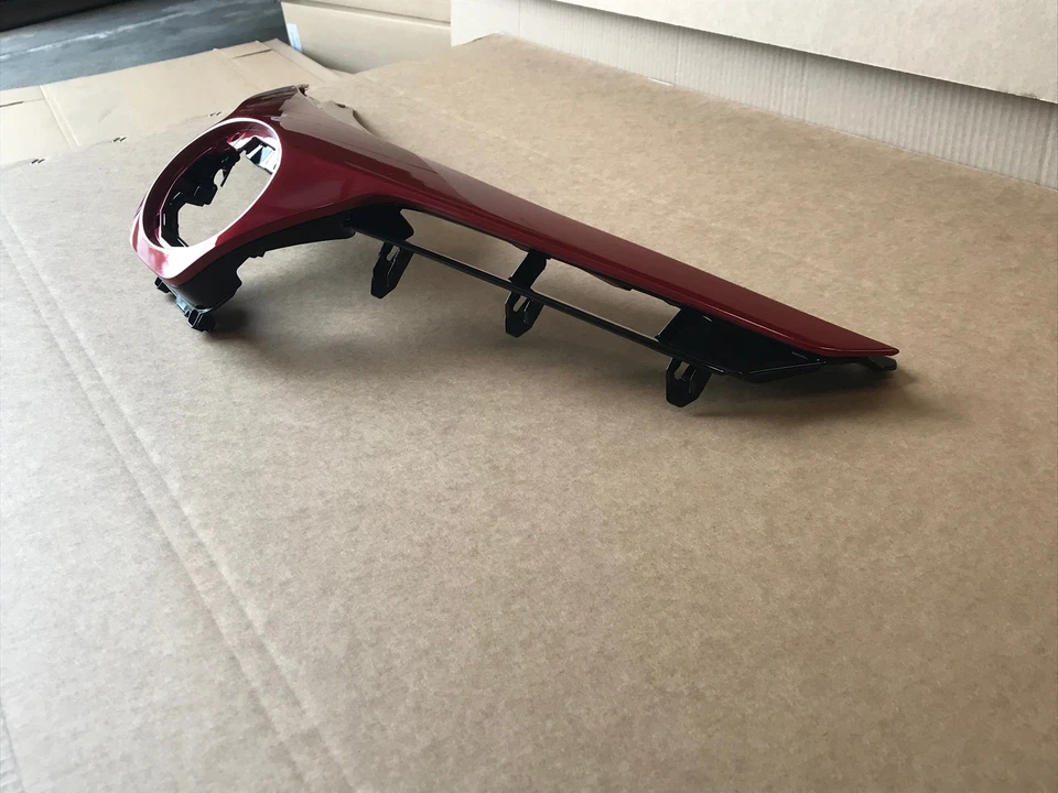 Parrilla superior delantera Barcelona roja para Toyota Corolla SE XSE Sport 2017 2018 2019 Foto 4 de 4