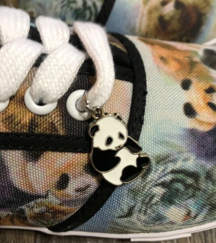 The Bradford Exchange Wildlife Panda Shoes Sneakers John Seerey-Lester Size 7.5 - Picture 6 of 10