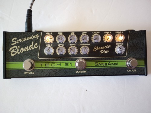 Tech 21 SansAmp Character Series Screaming Blonde With Original Power Supply - Picture 5 of 12