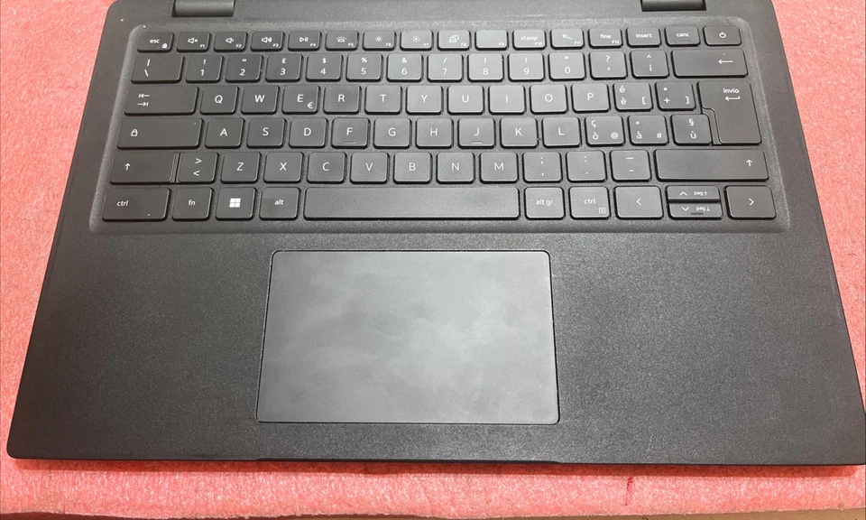 Dell Latitude 3420 · i5-1135G7 · 8GB · 250GB, foto 3 di 4
