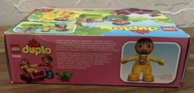 Brand New Sealed 10585 Duplo Lego Mom And Baby With Stroller Set Retired 2015