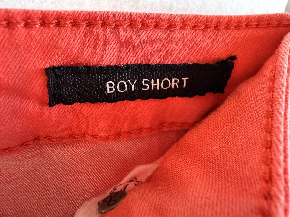 Pantalones Cortos de Verano Nanette Lepore Para Mujer 10 Elastizados Tiro Medio Festival Coloridos Foto 3 de 4