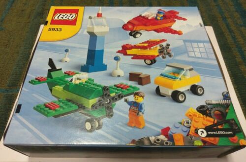 LEGO Airport Building Set 5933 NEW