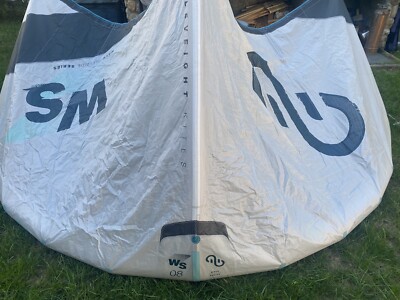 kitesurfing kite used 2022 eleveight ws 8m
