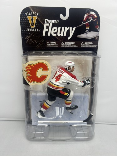2009 NHL Theoren Fleury Calgary Flames Vinatge Hockey McFarlane Figure Legends 8