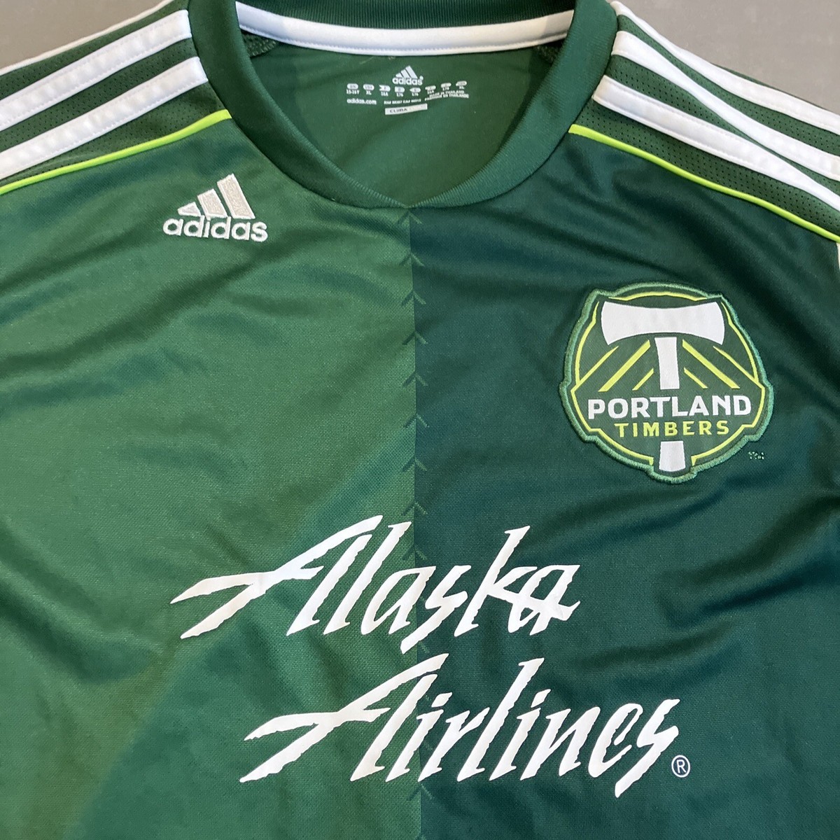 希少 adidas PORTLAND TIMBERS 13-14 HOME Portland Timbers Alaska Airlines Adidas Climacool Jersey