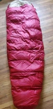 Camp 7 high county regular 6" duck  Down Sleeping Bag with bag good condition 