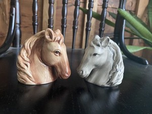  Vintage Cracker Barrel Ceramic Horse Heads Salt and Pepper Shakers  3”