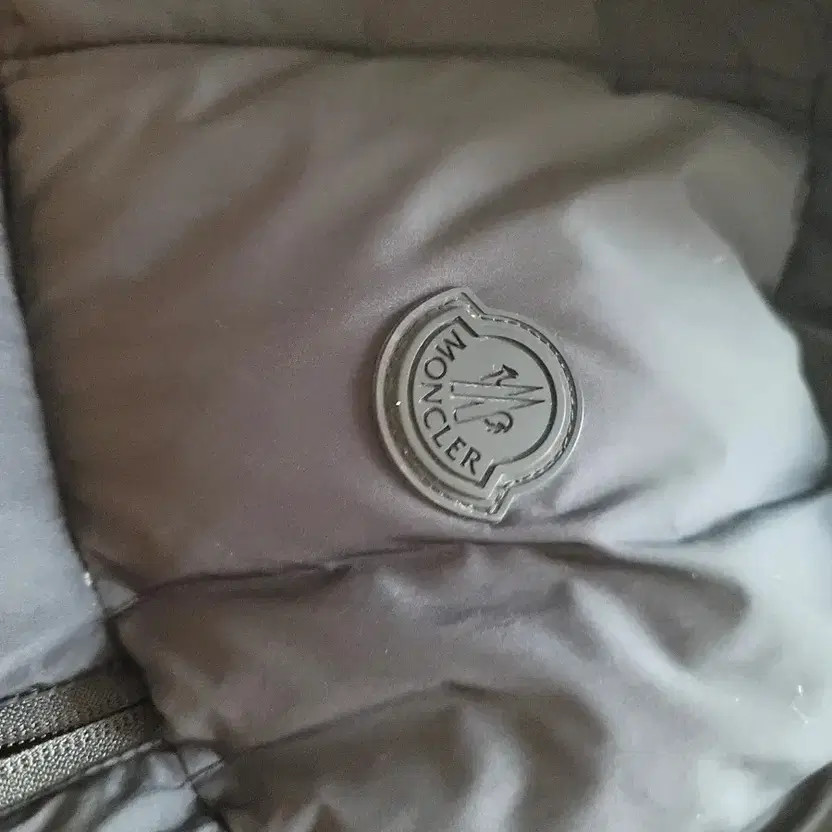 Moncler Timsit Light Puffer Jacket - Size 100-105, Lightly Used thumbnail 9