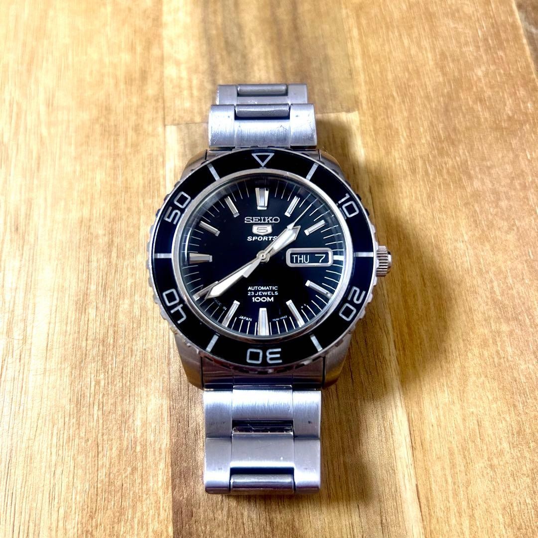 Seiko 5 Sports 7S36-04N0 SNZH55J1 Day Date Stainless Steel