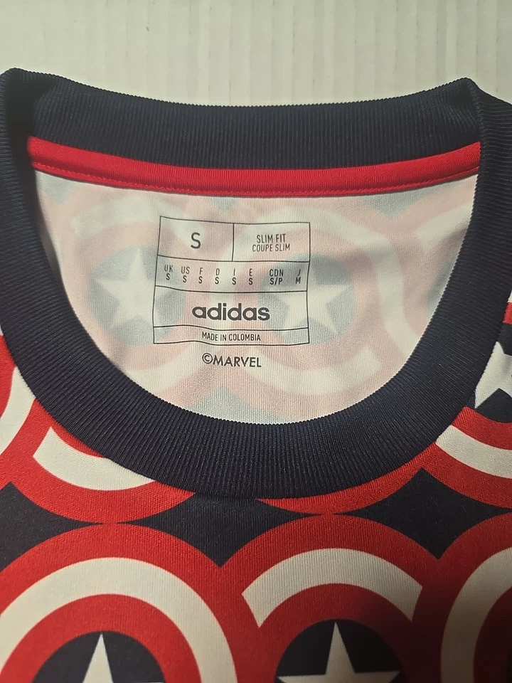 Seattle Sounders Pre-match Jersey Adidas x Marvel Colab Mens Small - Image 3 of 4
