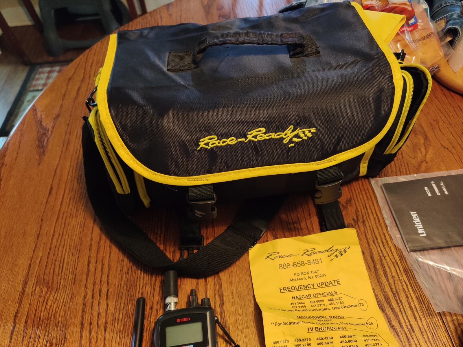 UNIDEN SC230 NASCAR RADIO SCANNER WITH HEADPHONES AND CARRIER BAG. | eBay