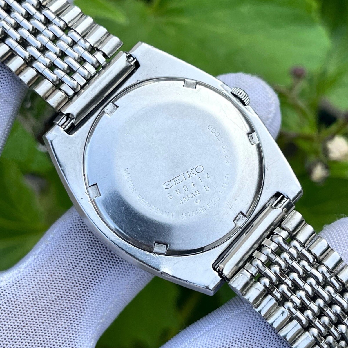 Vintage Seiko 5 Automatic Sunburst Linen Textured Dial Japan Vintage Seiko 5 Automatic Sunburst Linen Textured Dial Japan
