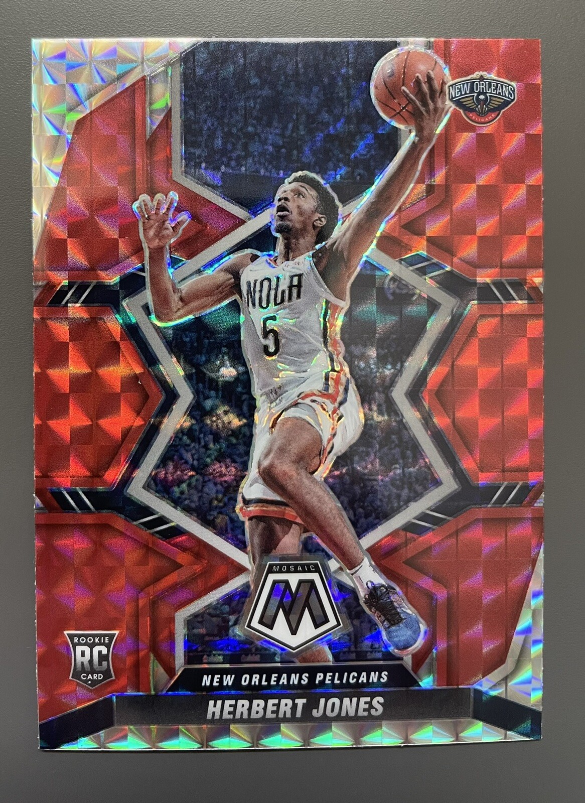 2021-22 Panini Mosaic Rookies Red Mosaic Prizm Herbert Jones #231 Rookie RC