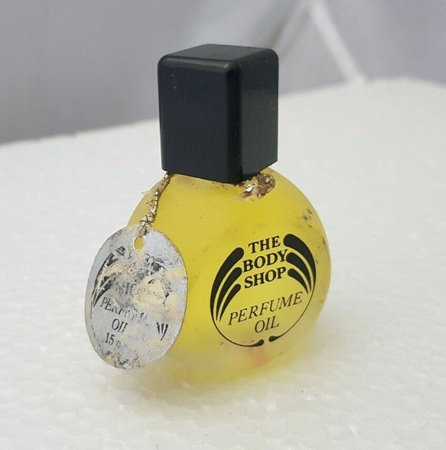 The body shop PERFUME OIL DEWBERRY 15 ML. vtg eBay