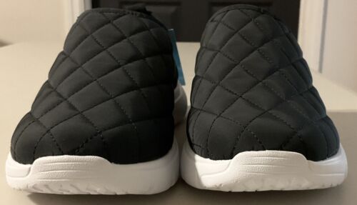 Vera Bradley Women’s Size 10 Black Quilted Slip On Sneakers NWT No Box - Picture 2 of 6