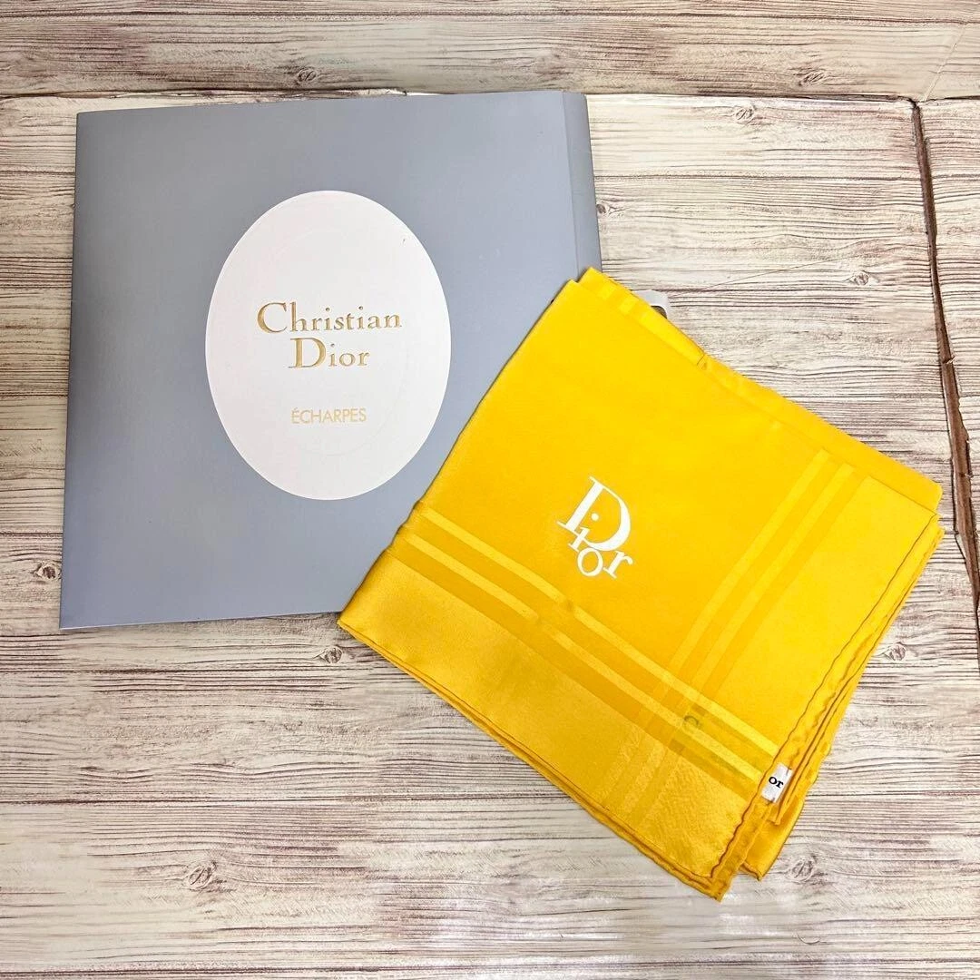 Écharpe Christian Dior soie 100 % jaune neuve