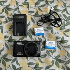 Olympus VR Series VR-310 14.0MP Digital Camera - Black With Charger & 2x battery