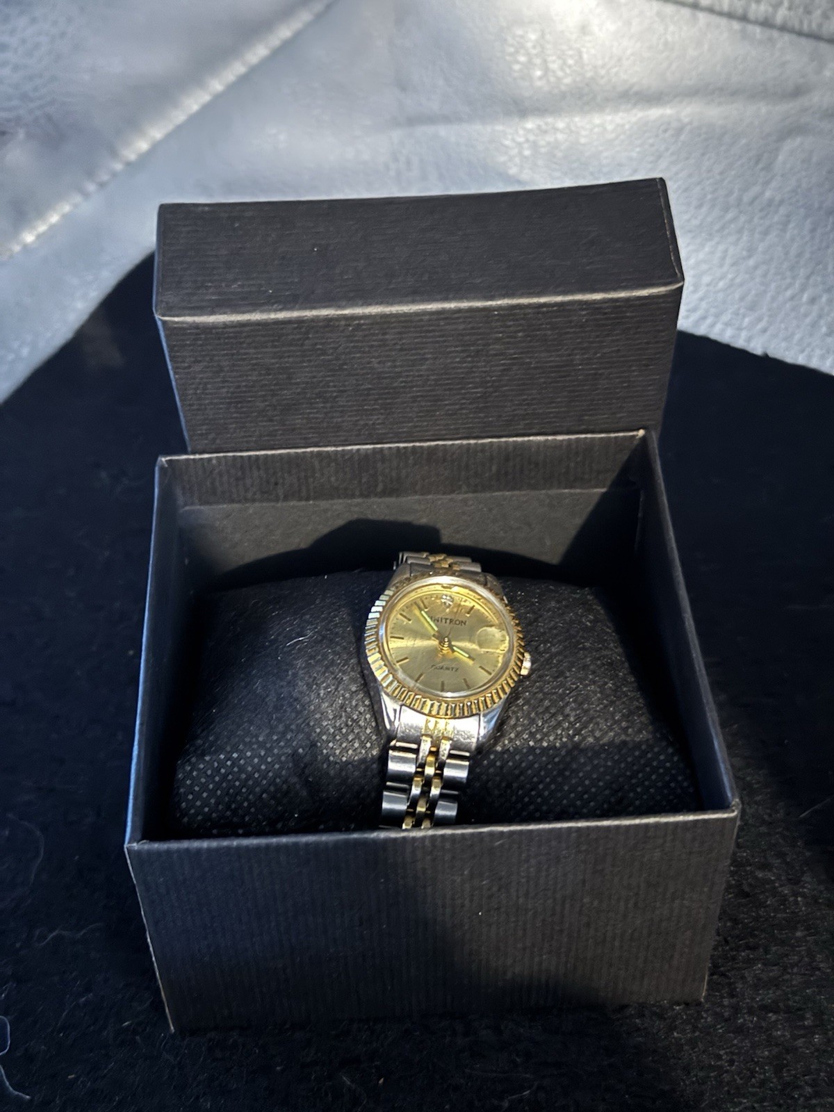 Unitron Stainless Steel Datejust Watch Chic Design New Batte
