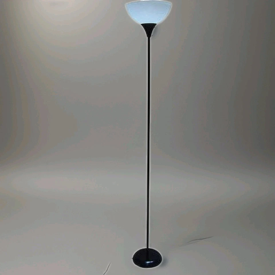 71-дюймовый черный напольный светильник Mainstays, современный дизайн - Изображение 2 из 2